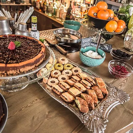 Malatesta Antica Dimora B&B 롱기아노