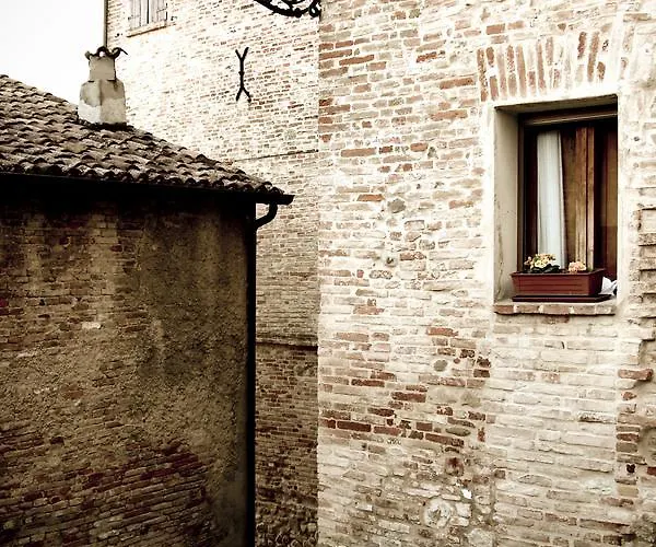 Oda ve Kahvaltı Malatesta Antica Dimora 3*